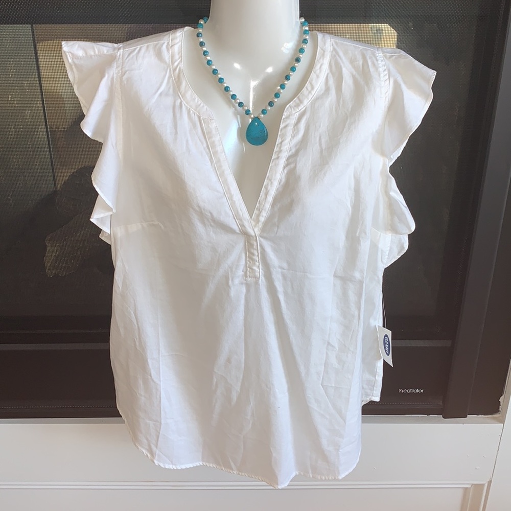 Ruffled sleeveless top(L)